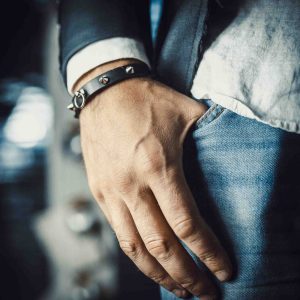 Spiked BDSM Bracelet – Italian Vachetta Leather