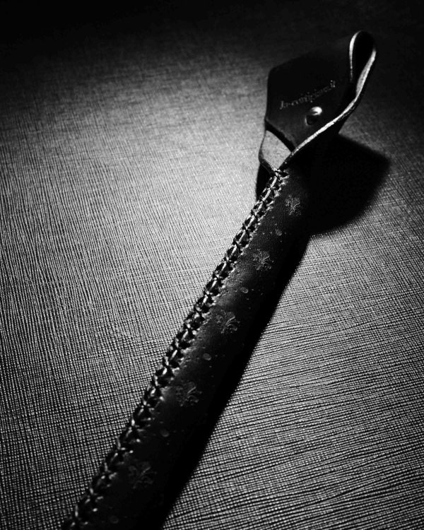 Leather Flogger by La Cortigiana