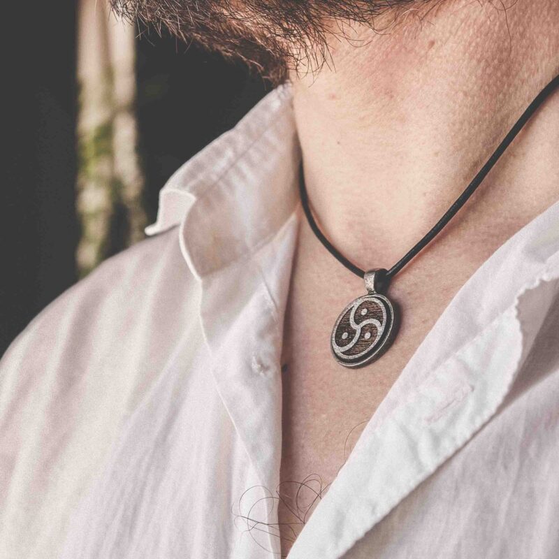 bdsm pendant by La Cortigiana