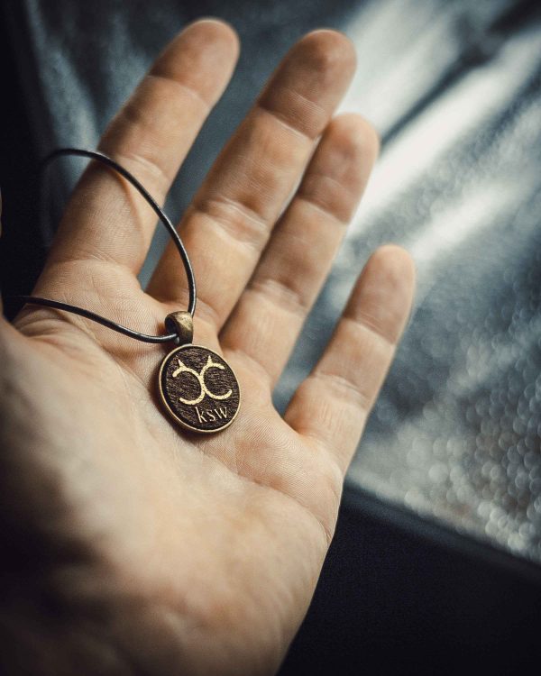 cuckold pendant