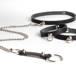 Luxury Leather Bond Set with Personalized Engraving