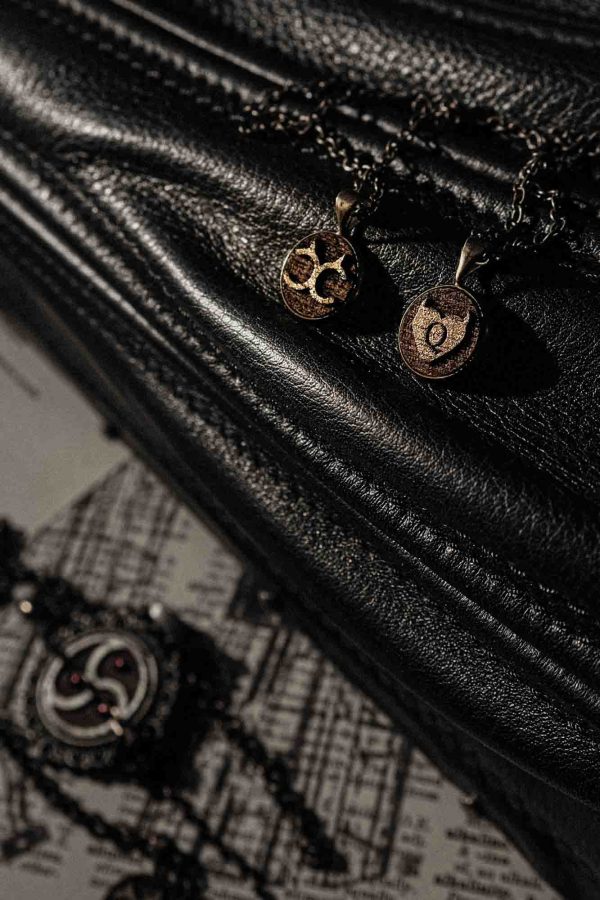 Cuckold pendant Hotwife pendant by La Cortigiana