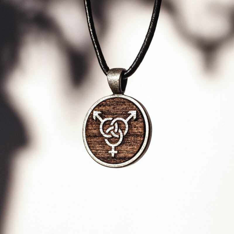 threesome pendant by La Cortigiana