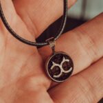 cuckold stag pendant by La Cortigiana