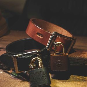 Lockable Leather Bracelet