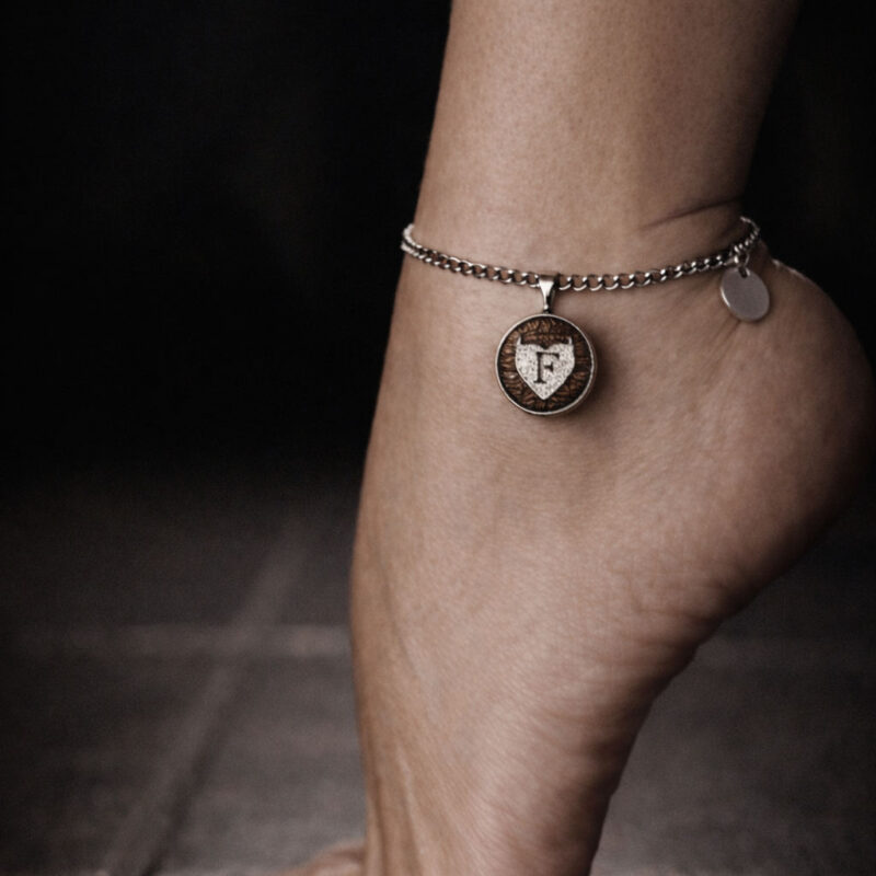 hotwife anklet by La Cortigiana