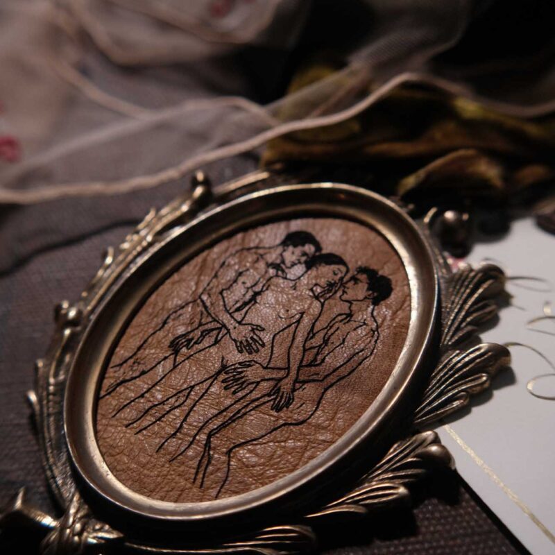 La Cortigiana Private Frame No. I An Intimate Art Object